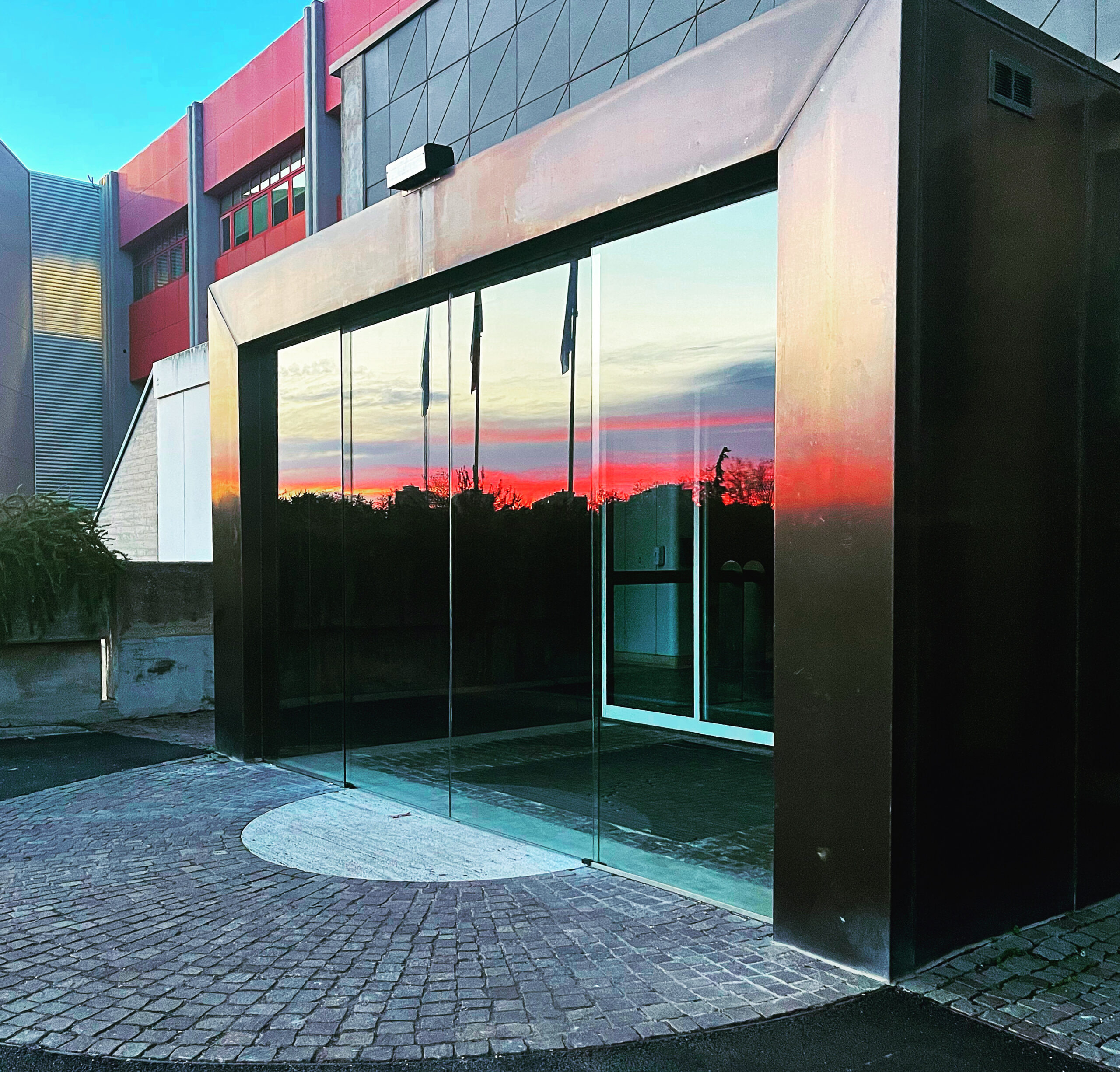 9A4D4957-D32C-45ED-875B-8E150EAB15EB